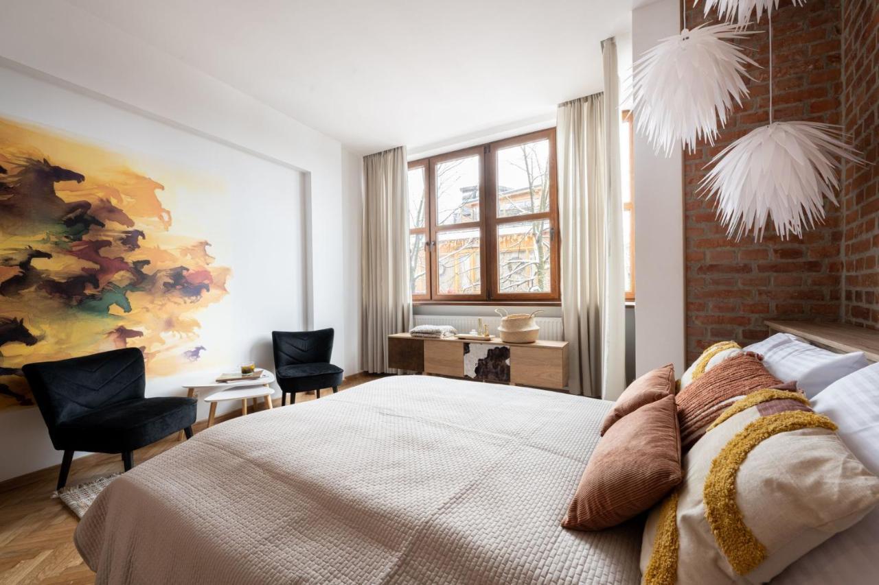 Apartamenty Krupowki Brama 27 Закопане Экстерьер фото